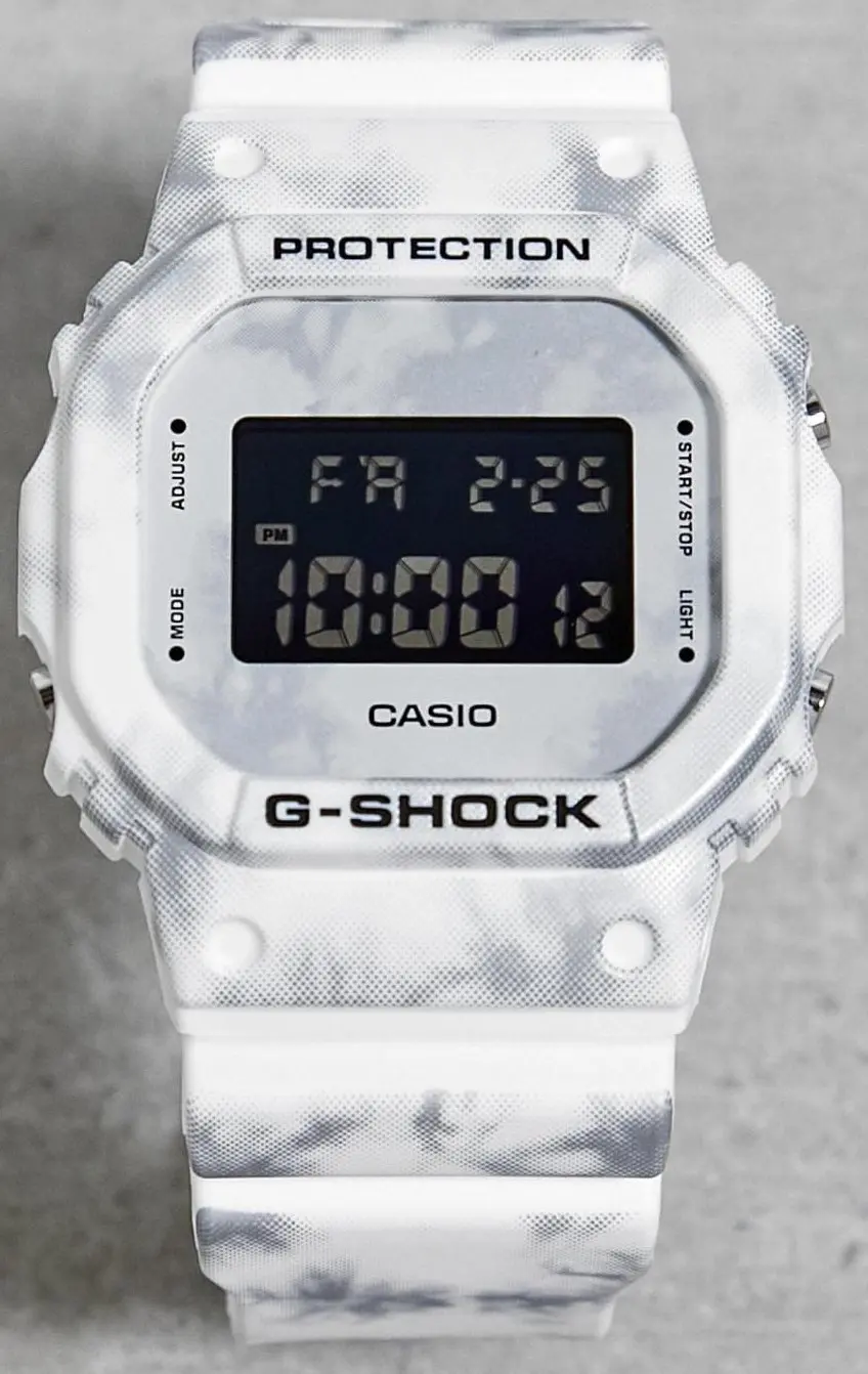 Часы Casio G-SHOCK DW-5600GC-7 купить в Омске по цене 19475 RUB: описание,  характеристики