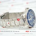 Tissot T1202101104100 женские часы застежка крупным планом
