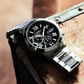 Guess Guess Atlas W0668G3 мужские часы черный циферблат на запястье