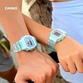 Casio Casio G-Shock SLV-21B-2E  наручные мужские часы фото под углом.