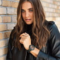 Casio Casio G-Shock GMD-S6900MC-3  наручные женские часы фото под углом.