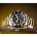 Spinnaker Spinnaker Croft SP-5095-44,  англия мужские часы на браслете нержавеющая сталь с pvd-покрытием боковой вид