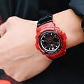 Casio AWG-M100SRB-4AER мужские часы застежка крупным планом