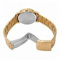 Casio MTP-V002G-7B2 мужские часы застежка крупным планом