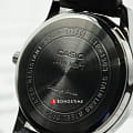 Casio LTP-1303L-1A женские часы застежка крупным планом