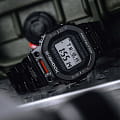 Casio Casio G-Shock GMW-B5000TVA-1 лимитированной серии - задняя крышка металл титан корпуса, япония часы