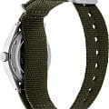 Seiko SRPJ85K1 мужские часы застежка крупным планом
