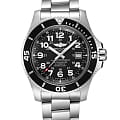 Breitling Breitling Superocean II 44 A17392D71B1A1  A17392D71B1A1 механические мужские часы черный циферблат, браслет нержавеющая сталь — вид спереди