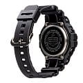 Casio DW-5900-1ER мужские часы застежка крупным планом