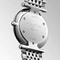 Longines Longines La Grande Classique L4.512.4.77.6  наручные женские часы фото под углом.