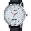 Casio Casio Collection MTP-VT01LM-7A  MTP-VT01LM-7A кварцевые мужские часы белый циферблат, браслет кожаный — вид спереди