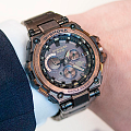 Casio Casio G-Shock Premium MTG-G1000AR-1A электронные мужские часы часы крупный план черный циферблата