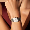 Rosefield Rosefield The Boxy QWSS-Q08  - задняя крышка сталь металл корпуса, сша часы