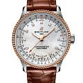 Breitling Breitling Navitimer Automatic 35 U17395211A1P2  U17395211A1P2 механические женские часы белый циферблат, браслет кожаный — вид спереди