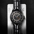Mido M0384293605100 мужские часы застежка крупным планом