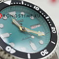 Seiko Seiko 5 Sports SRPK33K1 5 sports японские мужские часы на браслете нержавеющая сталь боковой вид
