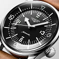 Longines Longines Legend Diver L3.764.4.50.0  наручные мужские часы фото под углом.