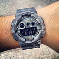 Casio Casio G-Shock GD-120CM-8ER мужские часы черный циферблат на запястье